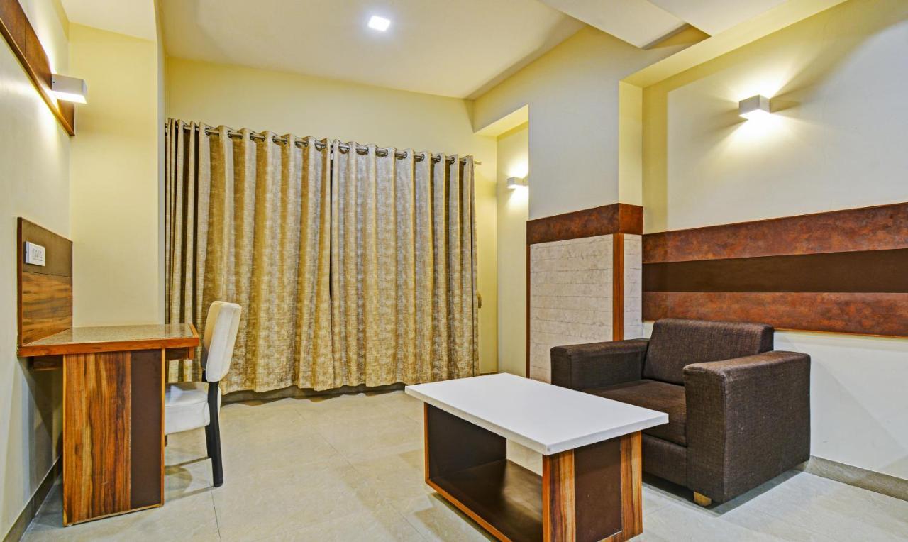 Hotel Mandovin, Удайпур Екстериор снимка