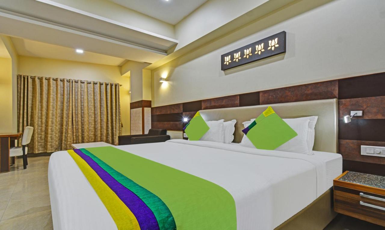 Hotel Mandovin, Удайпур Екстериор снимка